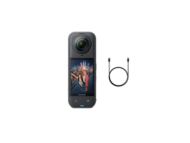 Insta360 X5